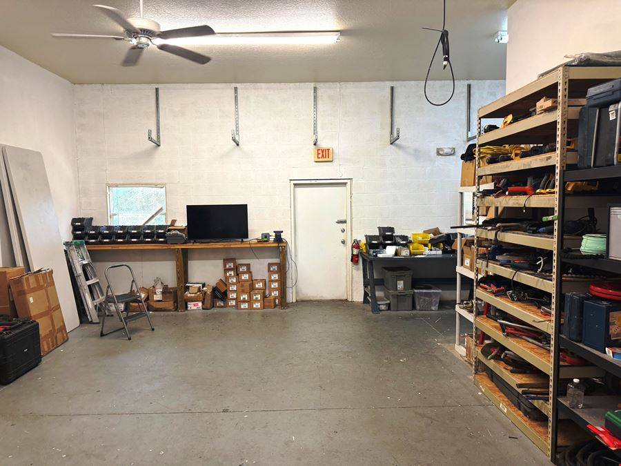 3,120 SF Industrial Flex Building For Sale