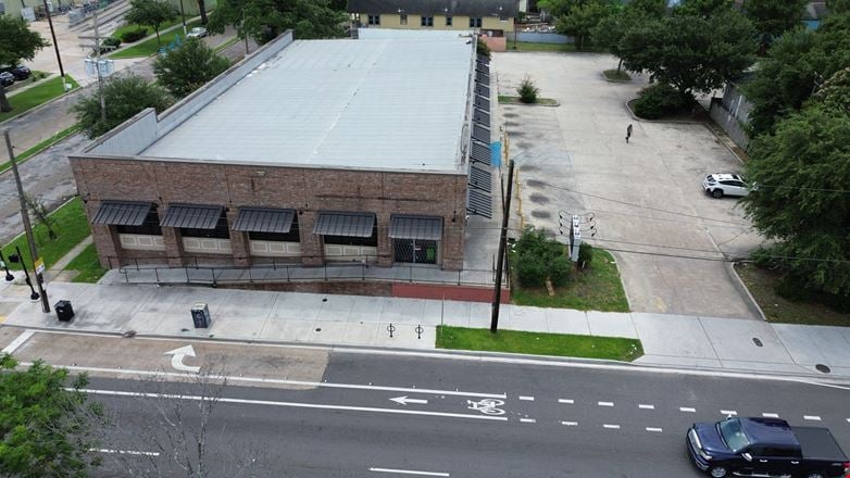 Preview of Retail space for Rent at 230 N Broad St