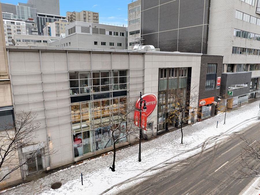 332-334 Sainte-Catherine Est