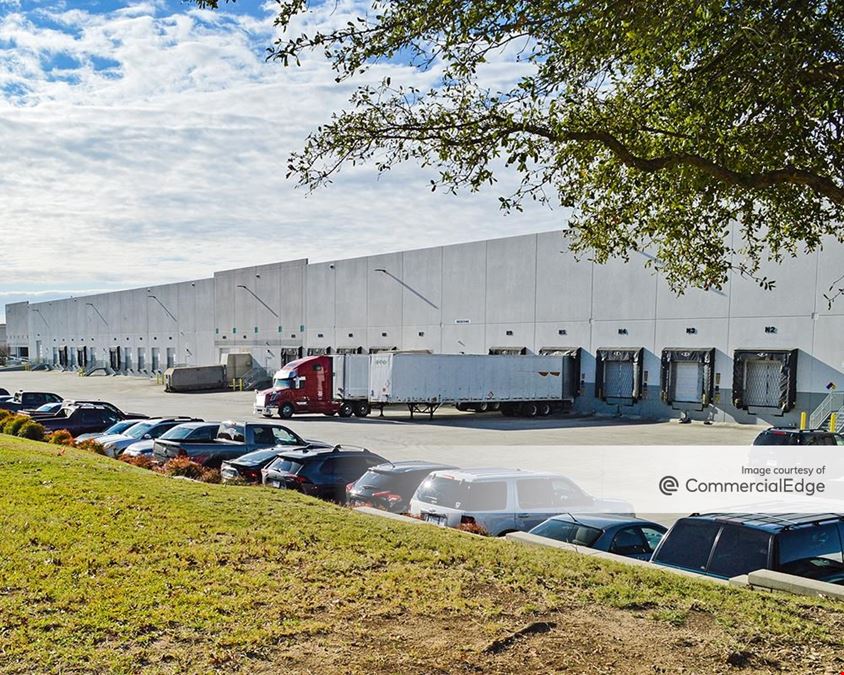 5755 Tri County Pkwy