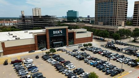 Preview of Retail space for Rent at 13900 Dallas Parkway