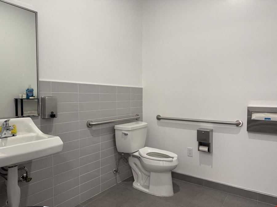 600 Lairport St Sublease