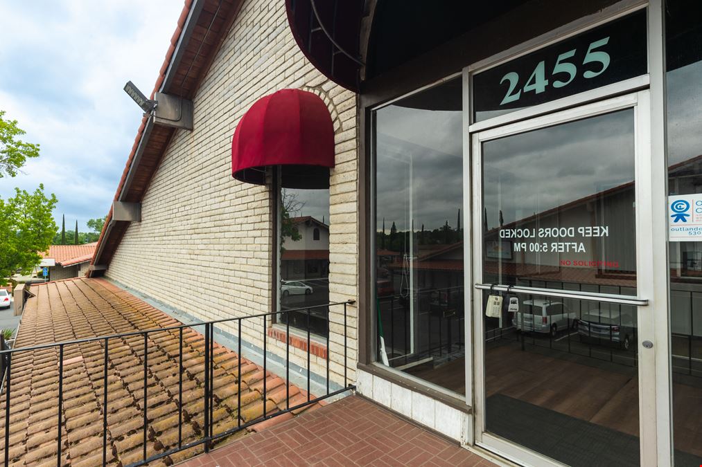 Lofts at Cypress Square