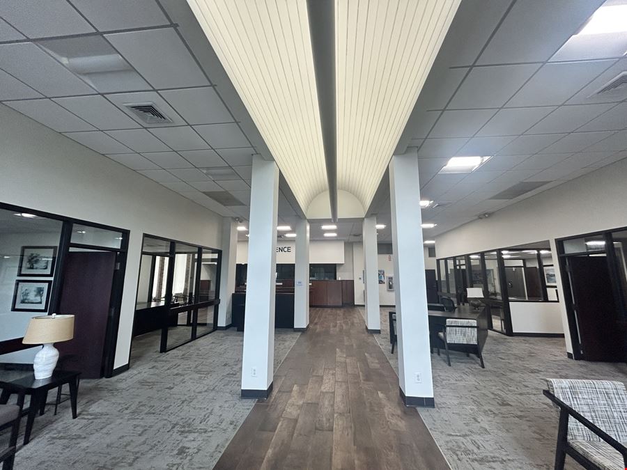 Former Cadence Bank
