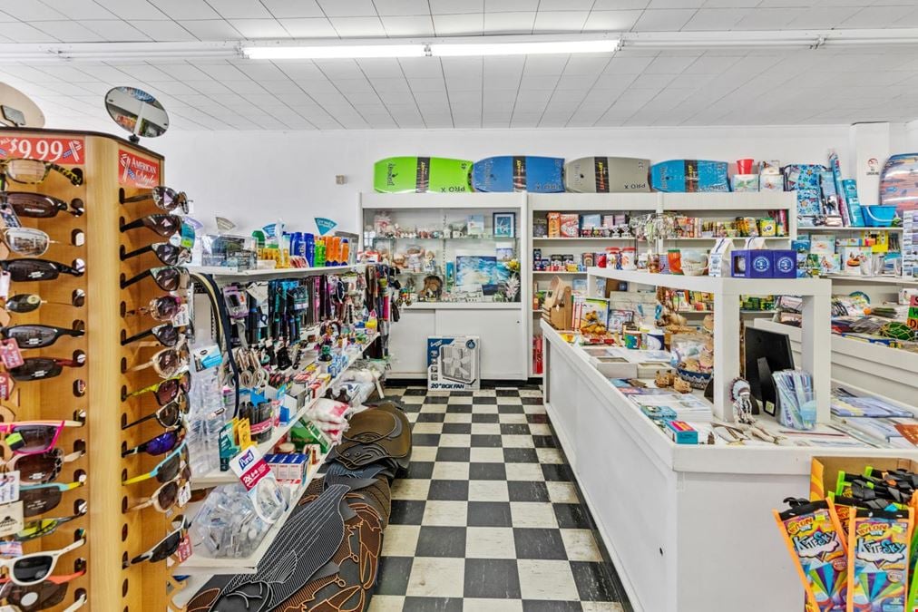 809 & 813 Montauk Hwy