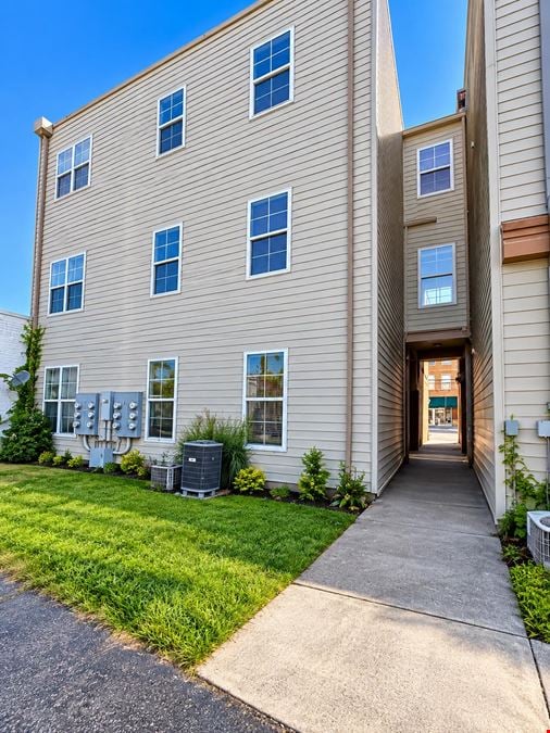 Irvine Renaissance Apartments