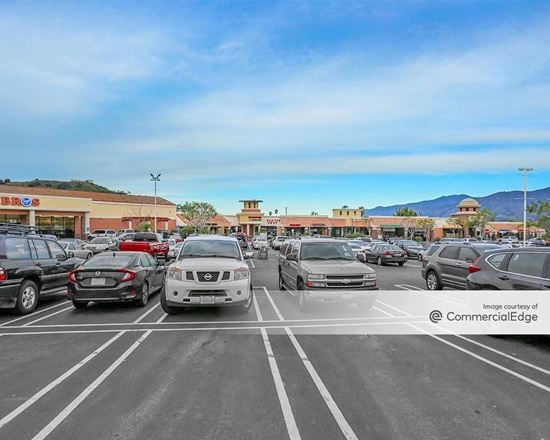 Preview of Retail space for Rent at 1804 East Route 66