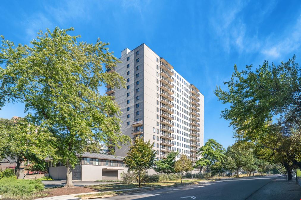 Port Royal Condominium