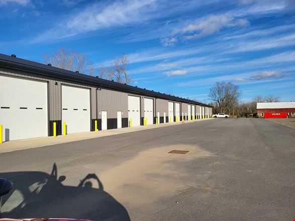 Preview of Industrial space for Rent at 11668 Broadway
