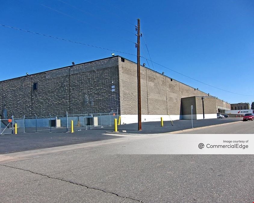 13331 & 13333 East 37th Avenue