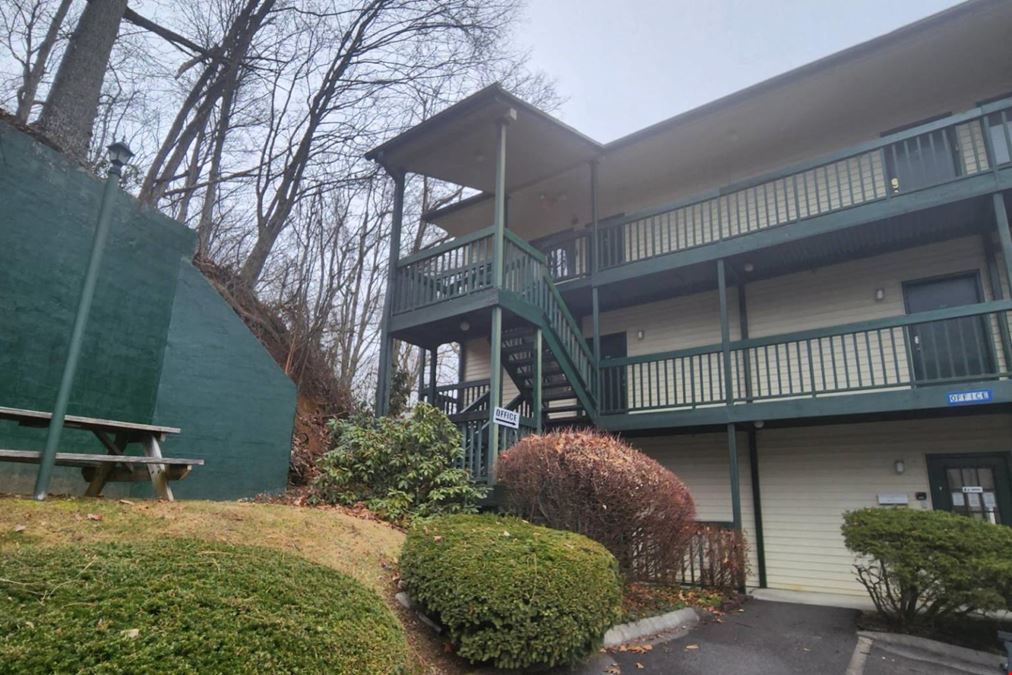 1102 Ski View Dr Unit 208