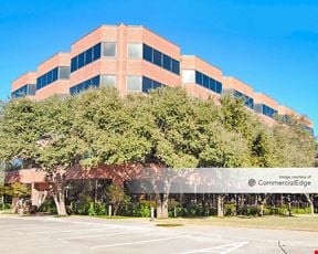 Collins Plaza