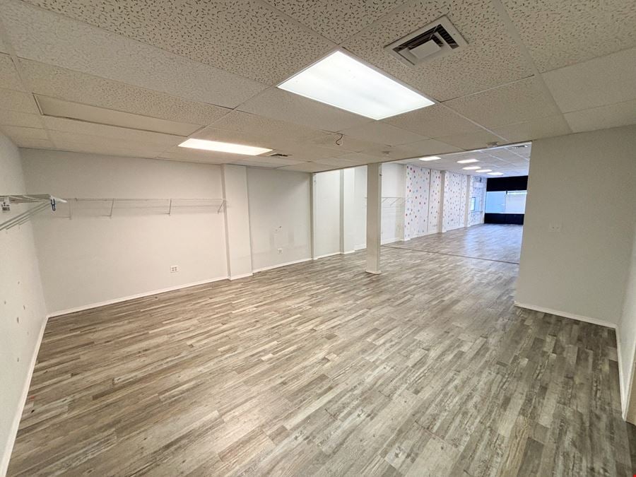 1,925 SF Retail with a Drive-Thru