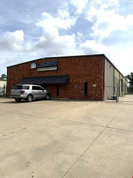 Preview of commercial space at 9435 Saint Vincent Ave