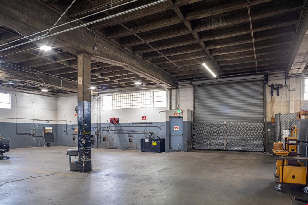2108 - 10690 Santa Monica