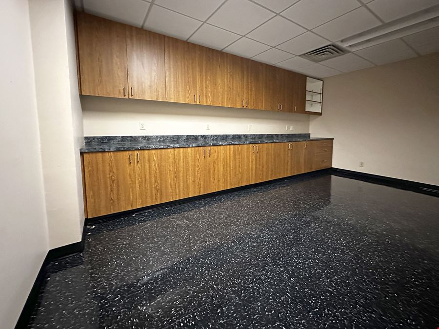 Three Robinson Plaza