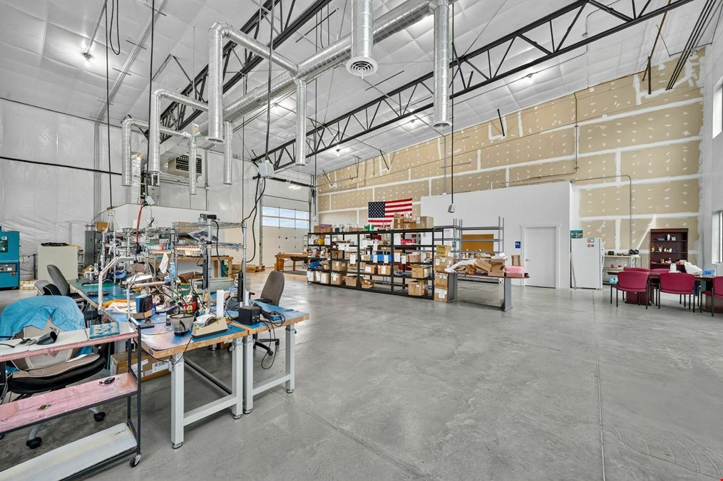 79 W 3100 N - Units A & C For Lease