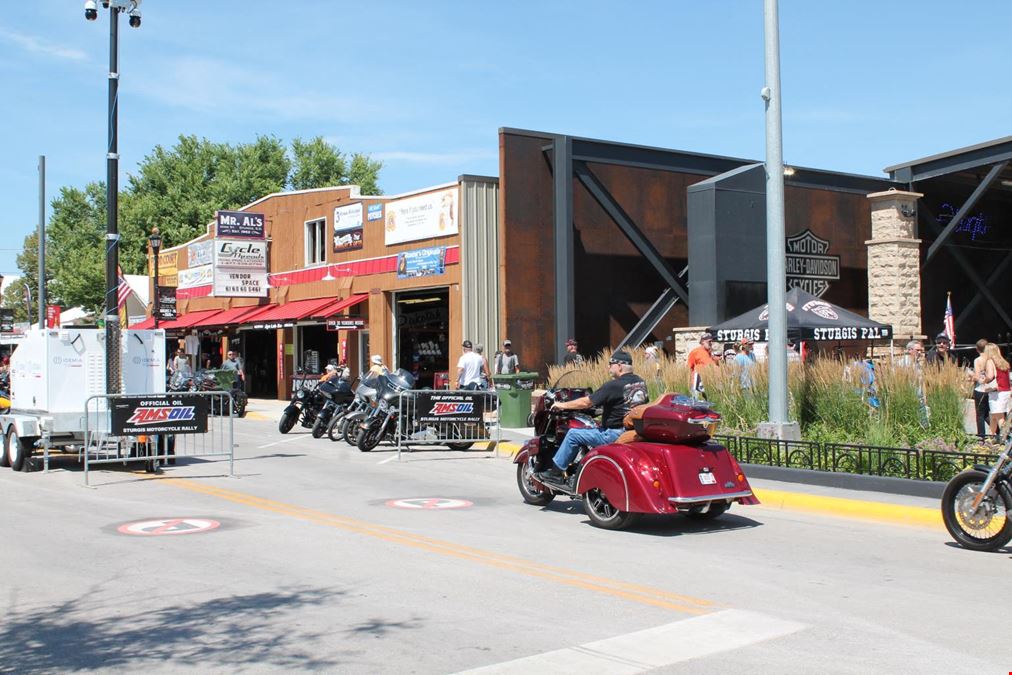 1219 Main St Sturgis