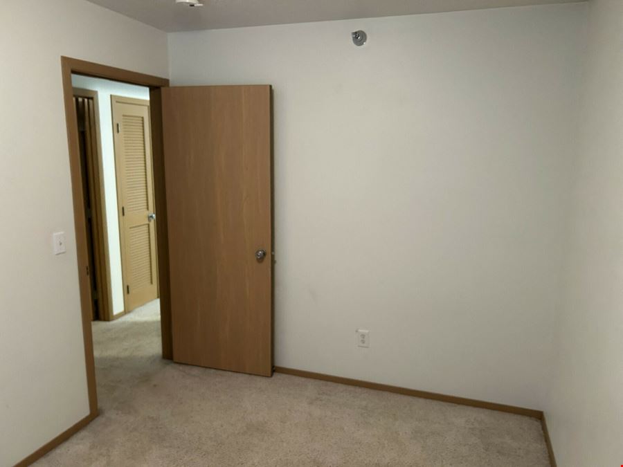 Fox Run Apartments