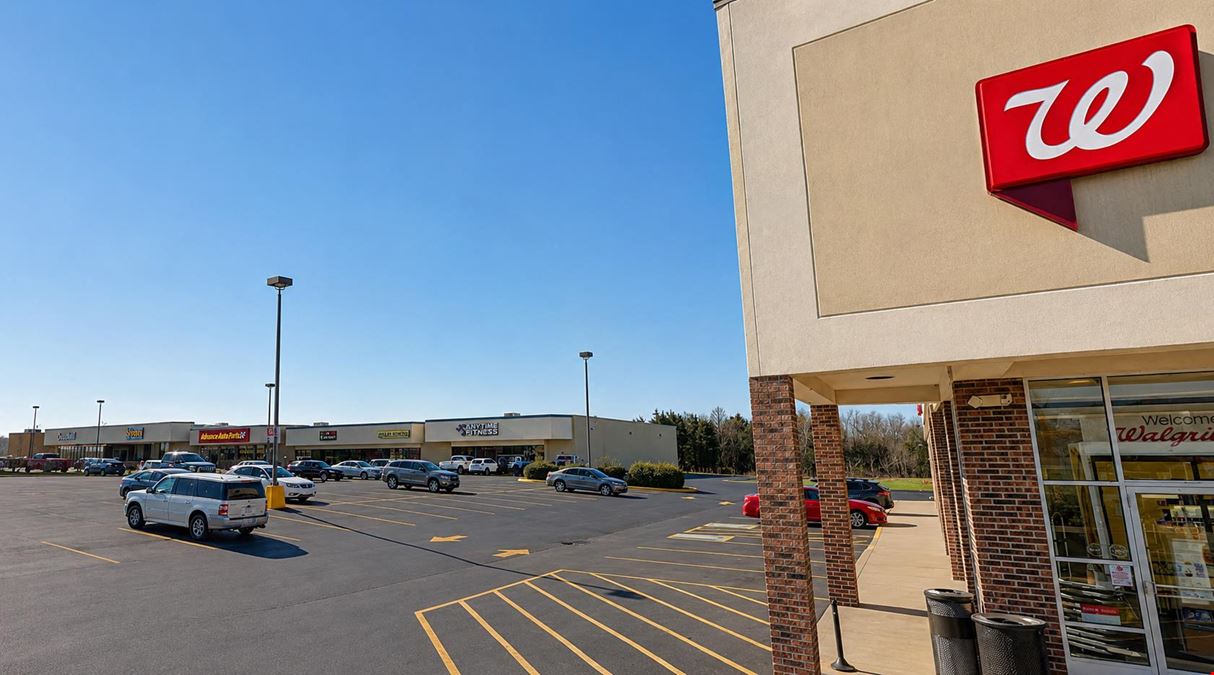Loudon Plaza