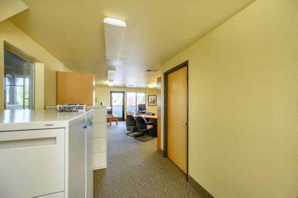 2191 NW 2nd McMinnville Suite 208