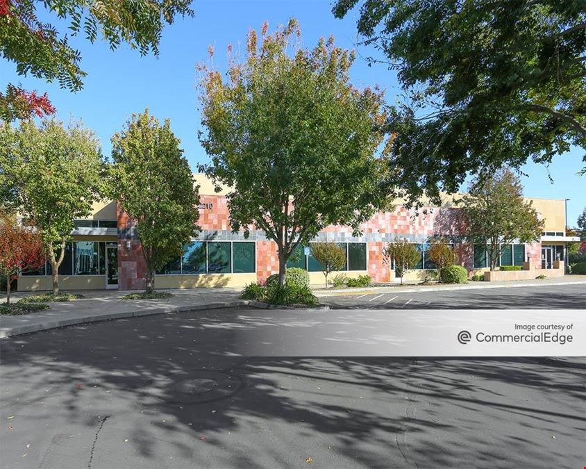 Centerpointe At Natomas Crossing