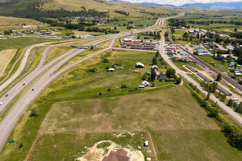 17000 Beckwith St