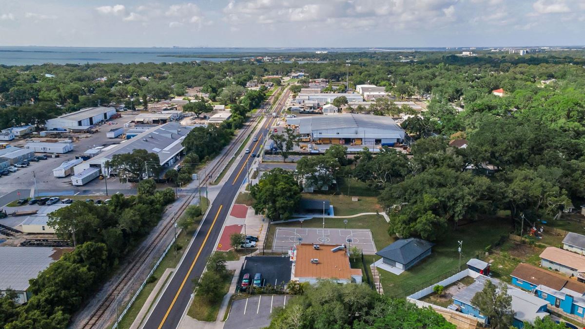 2,500SF Commercial Building in Safety Harbor
