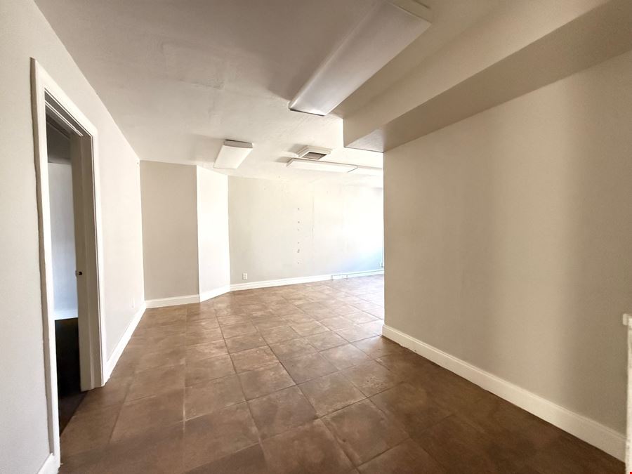 1715 N Broadway