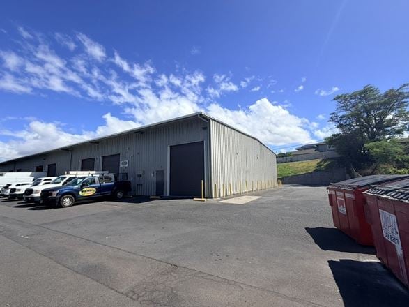 Preview of Industrial space for Rent at 330 Hoohana Street