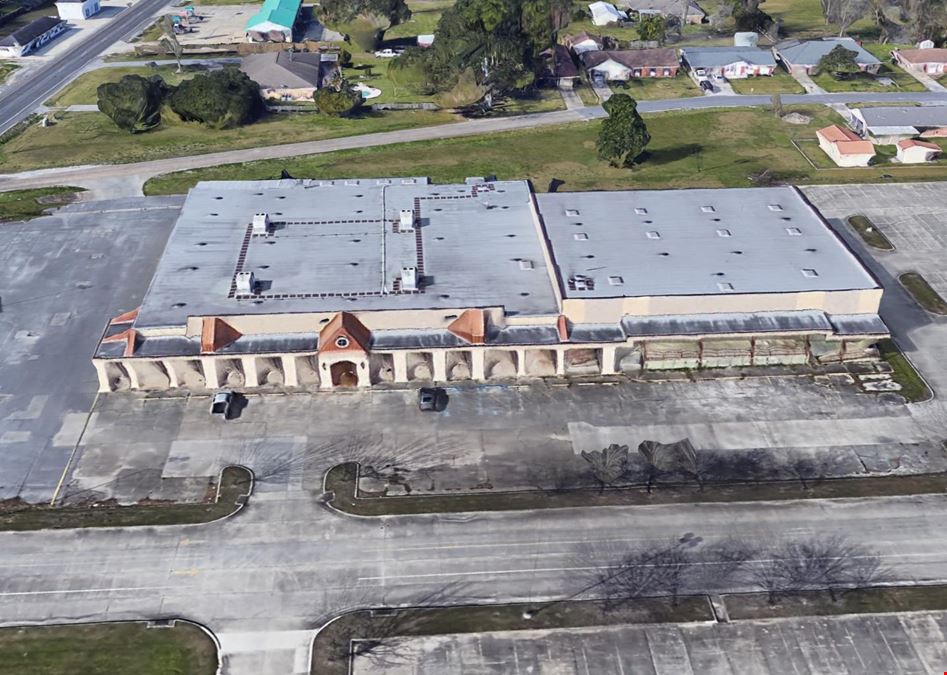 35,500 SF Retail Building in Houma