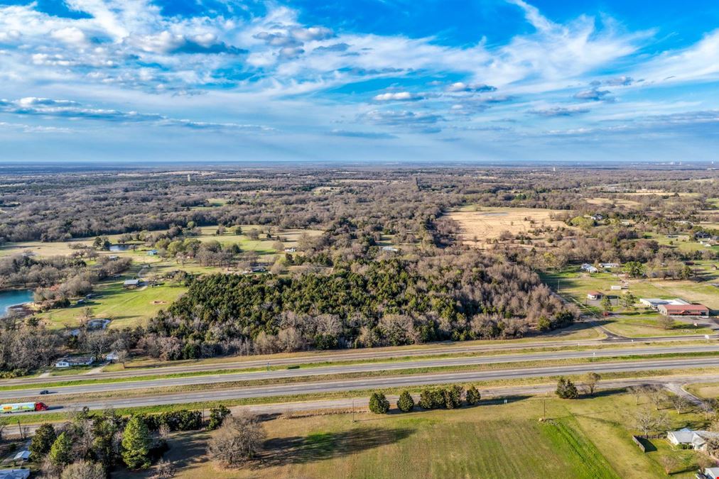 I-30 & CR 4114 Campbell TX - 20.91 AC on Corner Lot