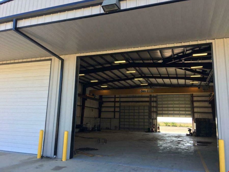 16,000 SF Service Facility on 14.71 AC