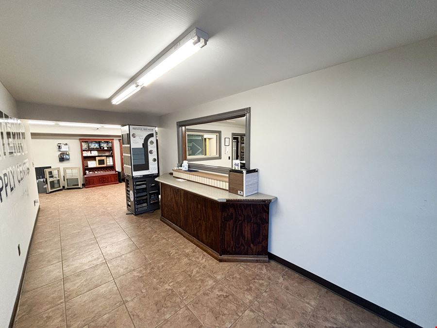 For Sale: 15,000 SF Industrial Building on 3 acres