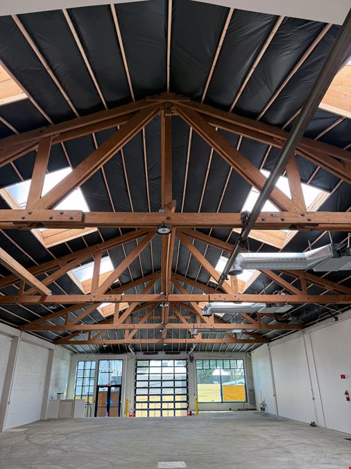 SE Clay Creative/Flex Spaces