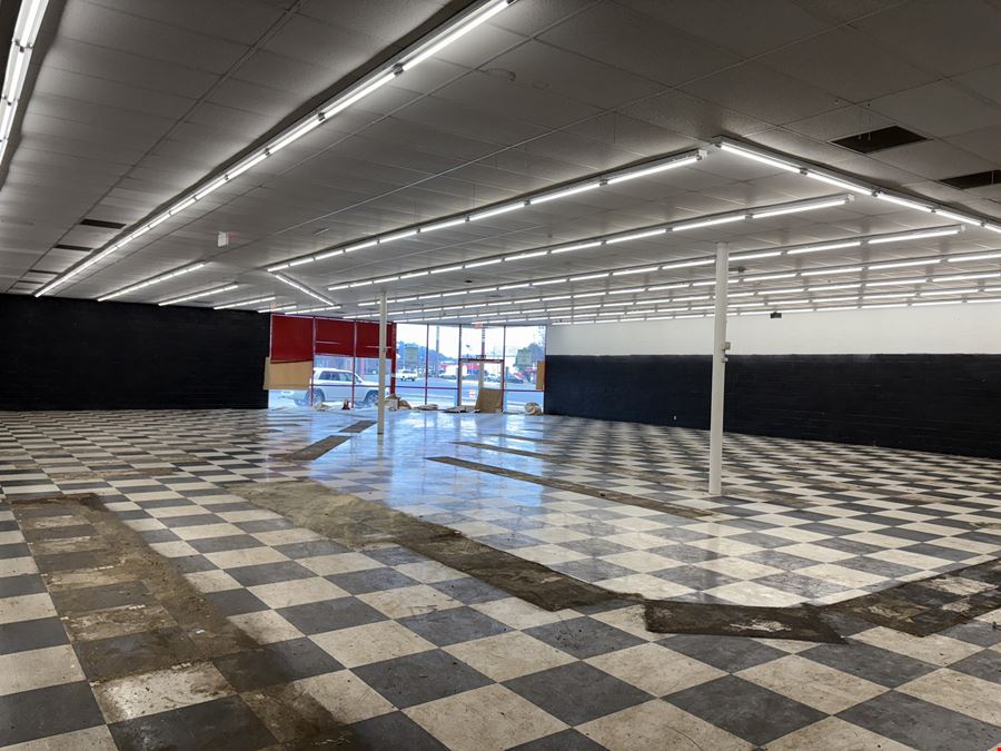 Former Advance Auto Parts Available