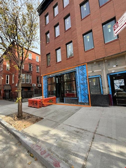 900 SF | 485 Tompkins Avenue | Newly Constructed Retail Space For Lease