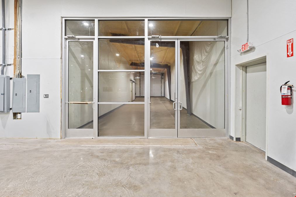 Modern Central Kitchen & Warehouse Facility