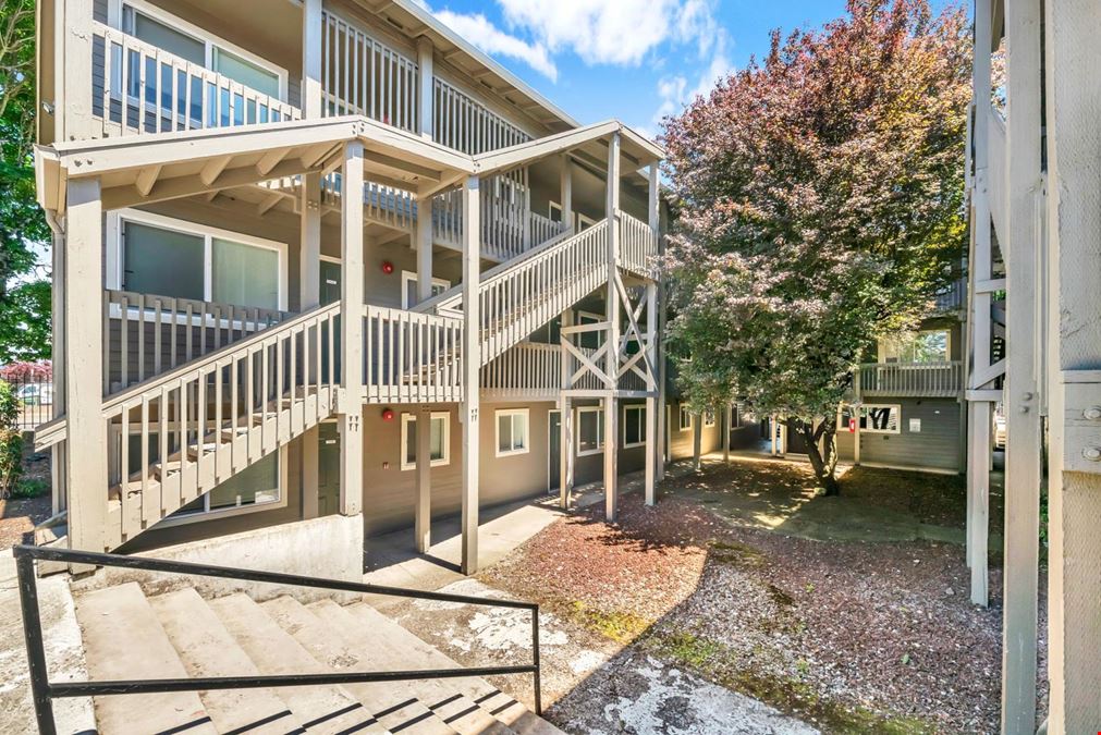 Salem Parkway Apartments