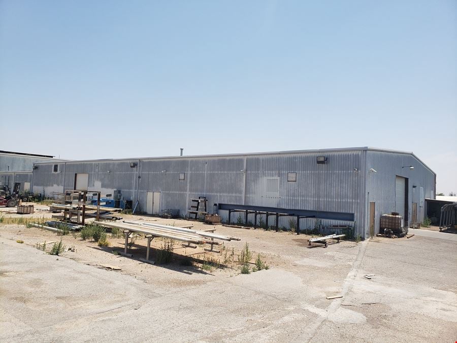 ±43,715 SF Industrial Facility, Premiere Location