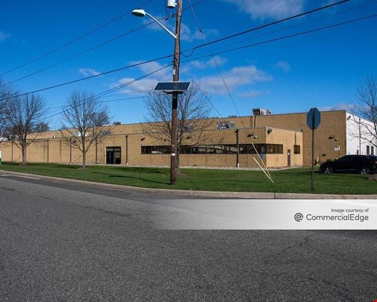 Preview of Industrial space for Rent at 111 Coolidge Street