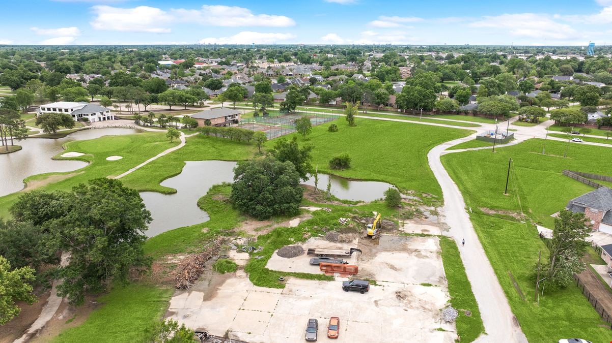 8.8628+/1 Acres Fairway Drive