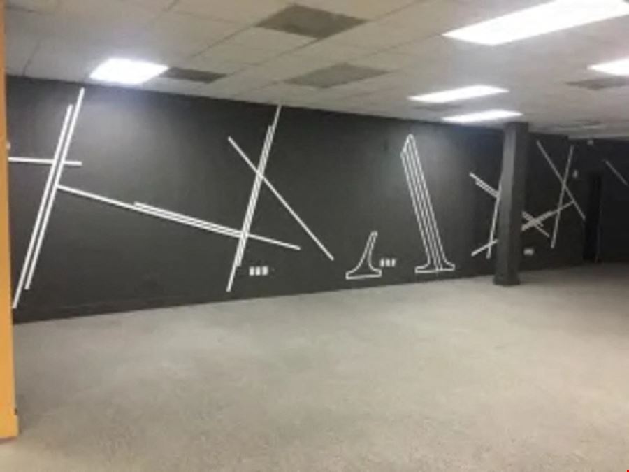 6532 SF Suite 140 Professional and Medical Office Space