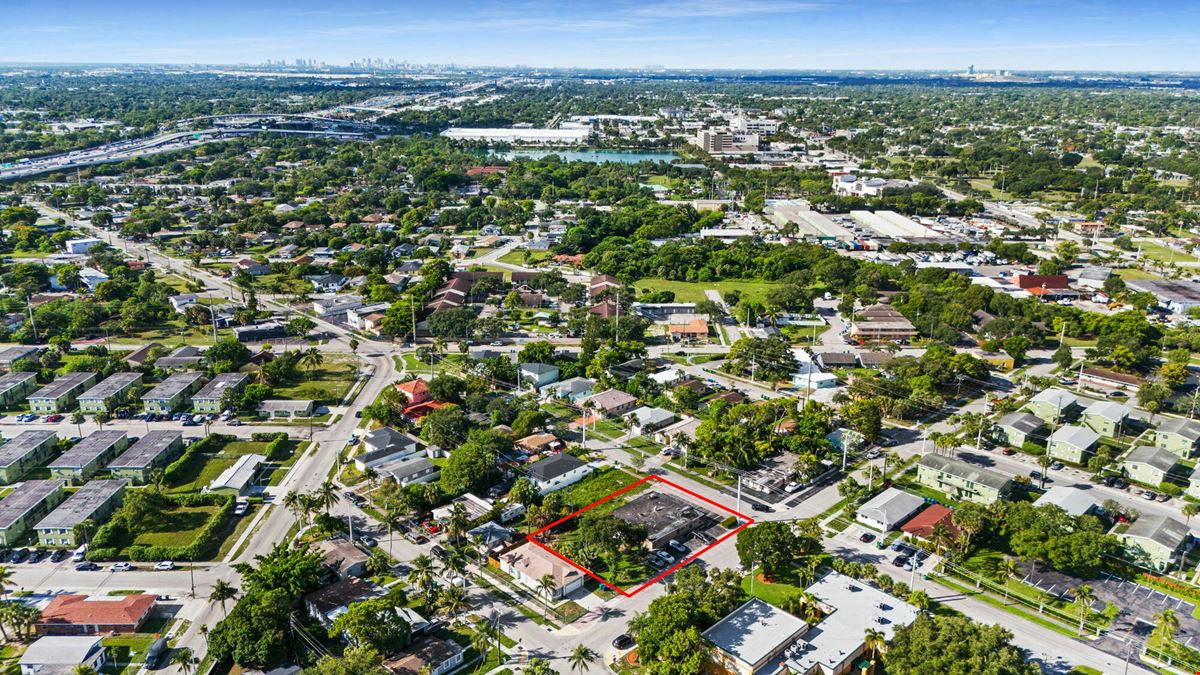 880 & 888 NW 25th Ave