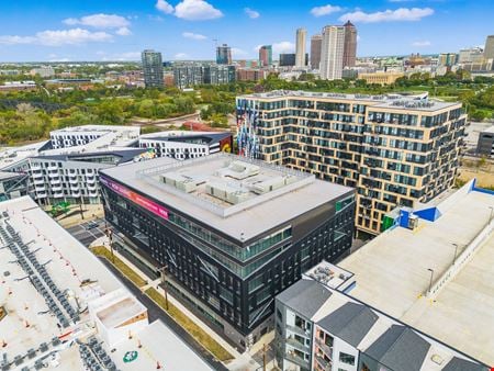 Preview of commercial space at 455 W Broad St