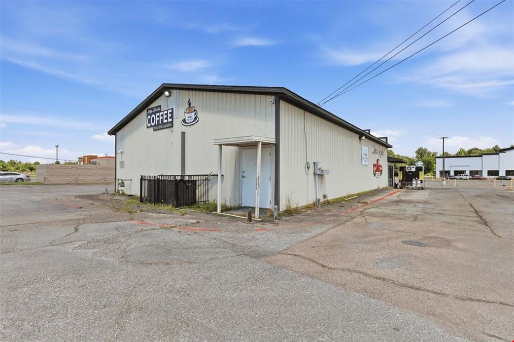 215 Shannon Rd E