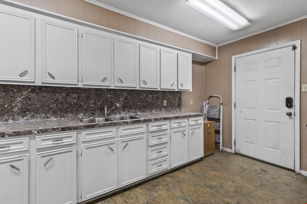 Medical/Office Suite for Lease – 1,314 Sq. Ft.