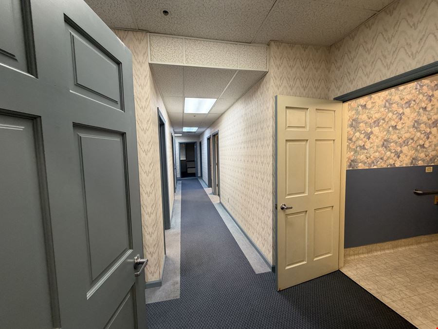999 S. Fairmont Avenue, Suite 220