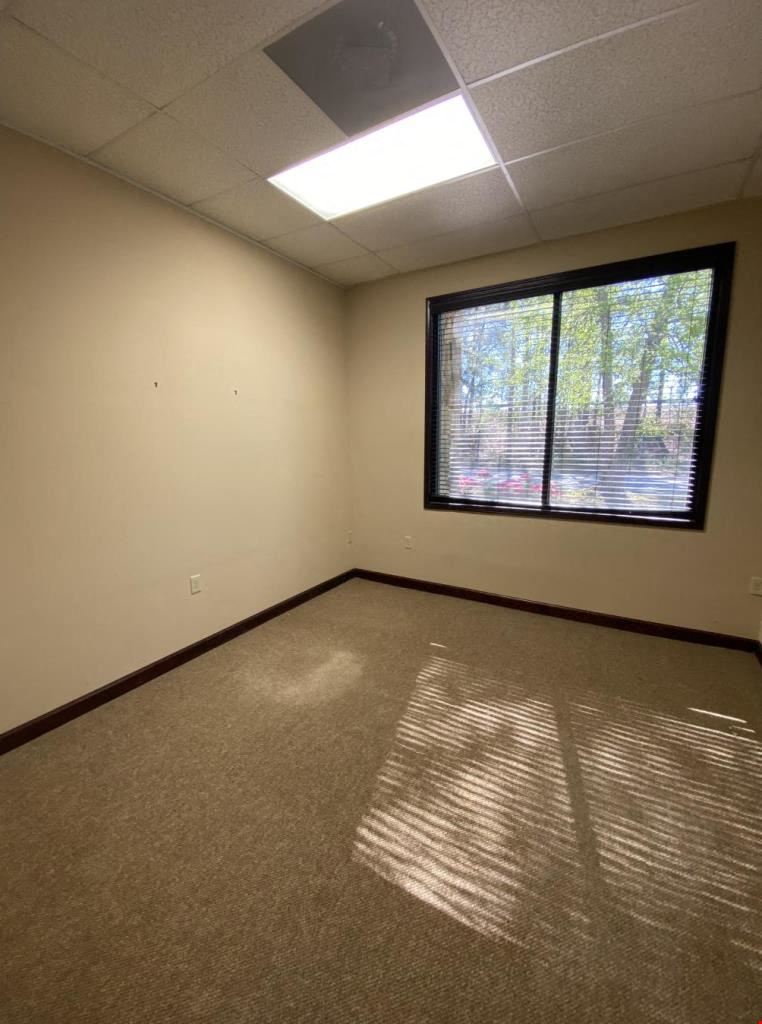 1034 Wildewood Centre Dr Suite B