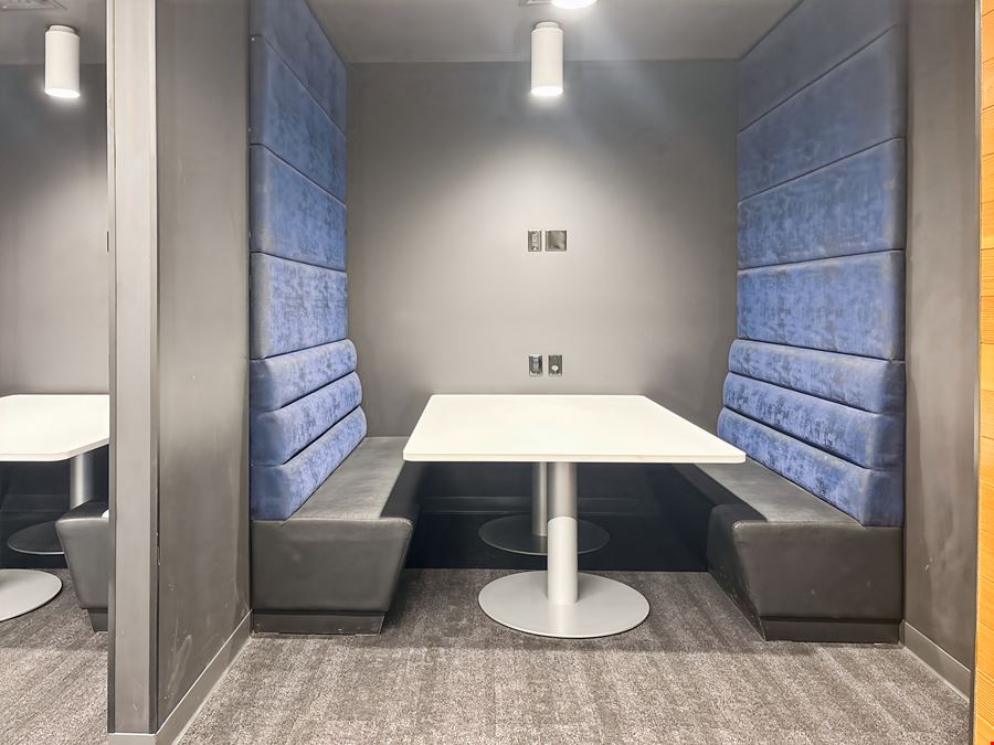 Regus - Crosse - 3rd Street North